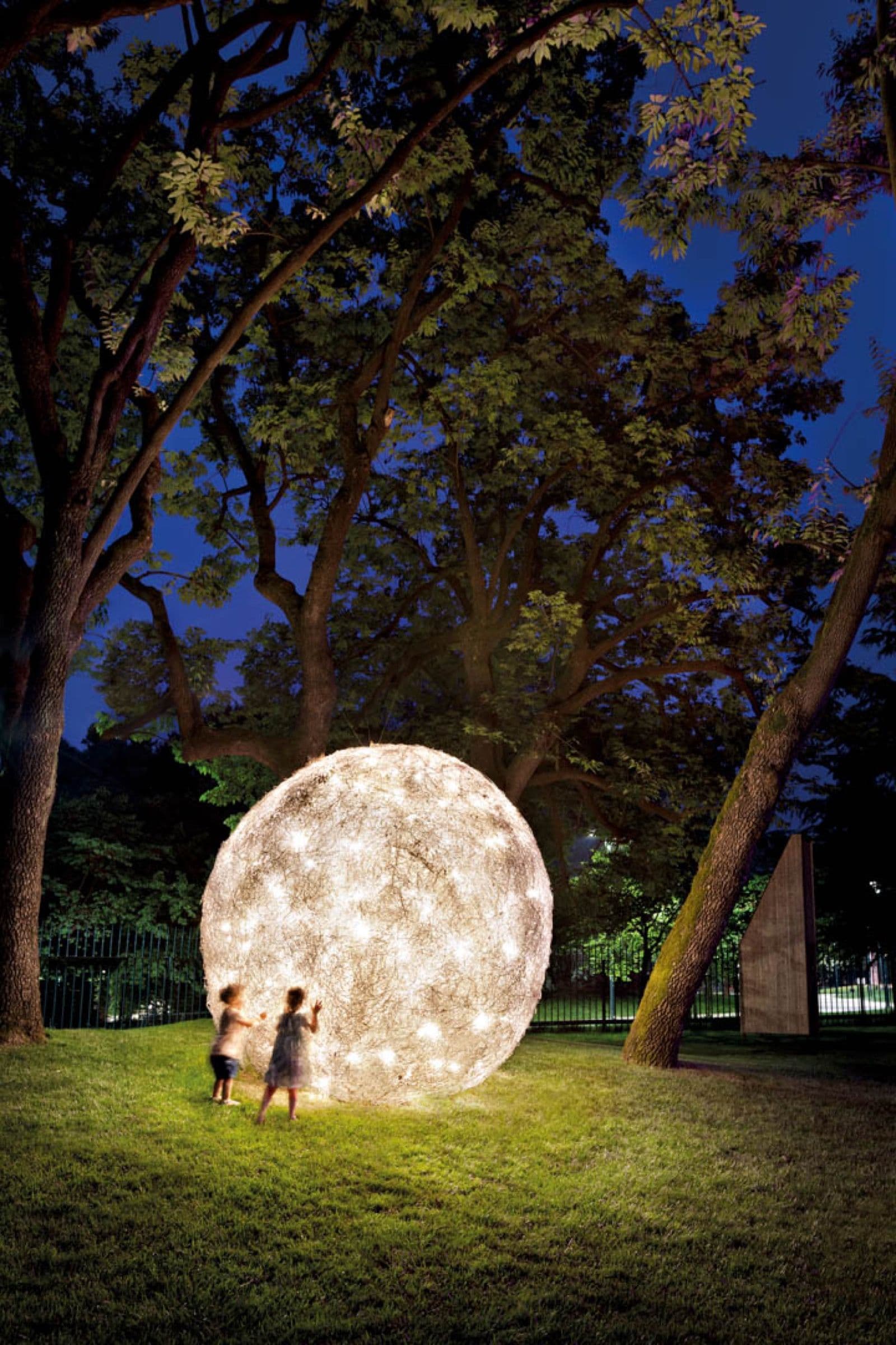 Luminaires Catellani & Smith — OUTDOOR FIL DE FER GIGANTE