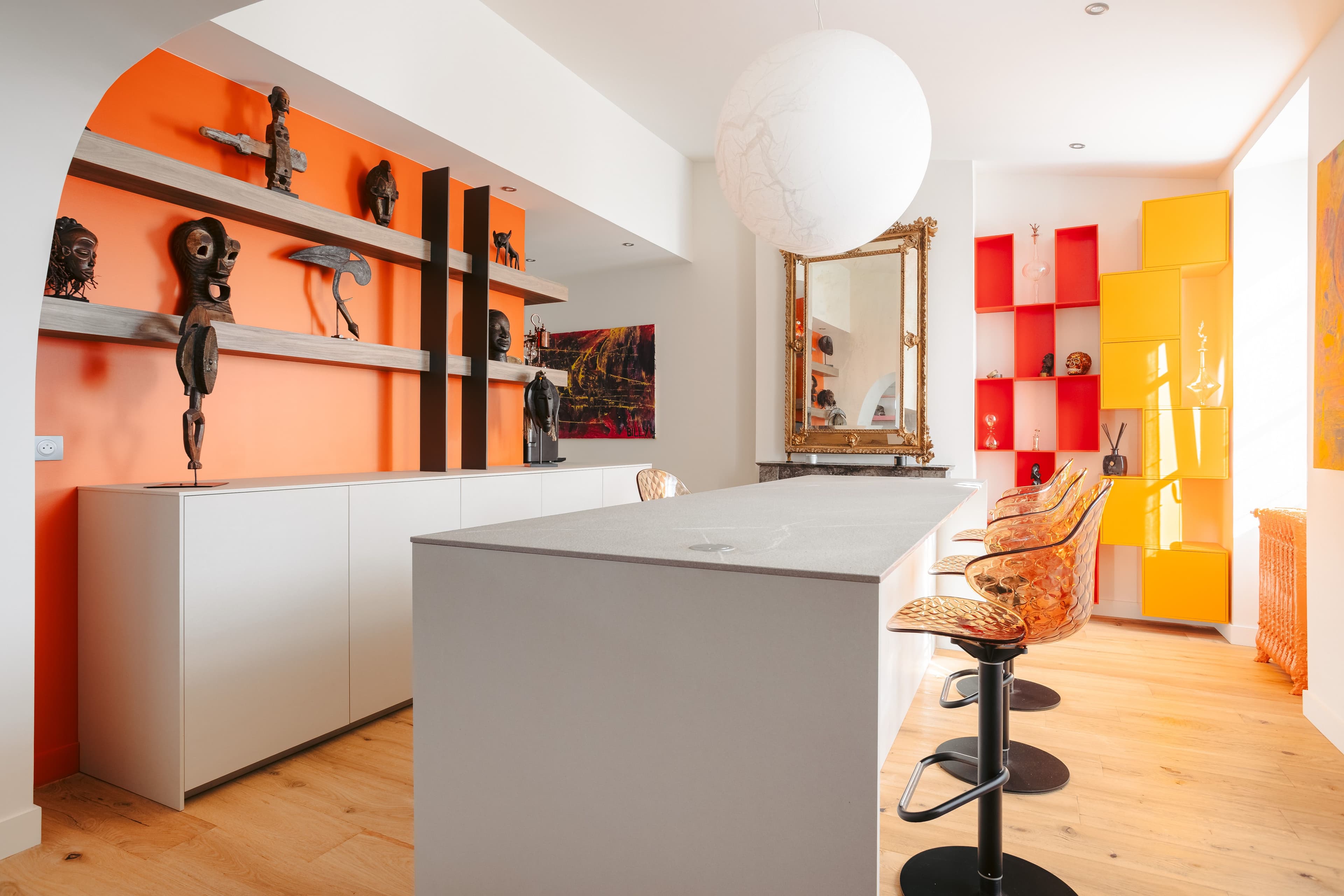 Marine Agencement / Appartement sous les toits 2025 - Cuisine, dressing système jour, mobilier et luminaire